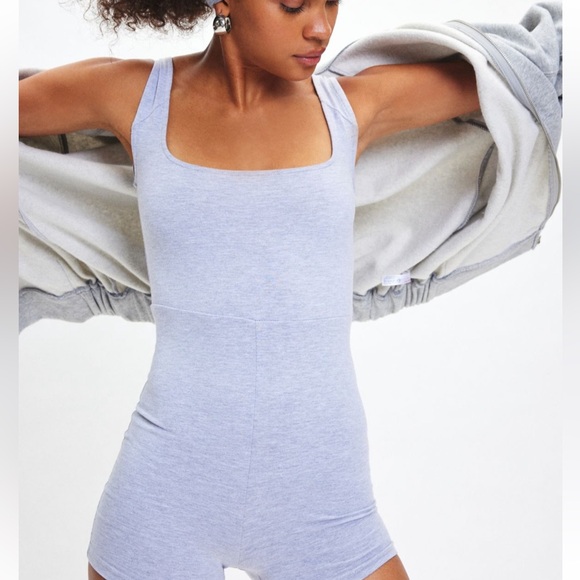 BNWT URBAN OUTFITTERS ROMPER - Picture 2 of 3